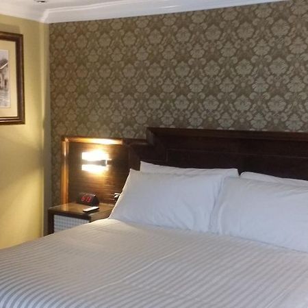 The Deluxe Hotel Vancouver Extérieur photo