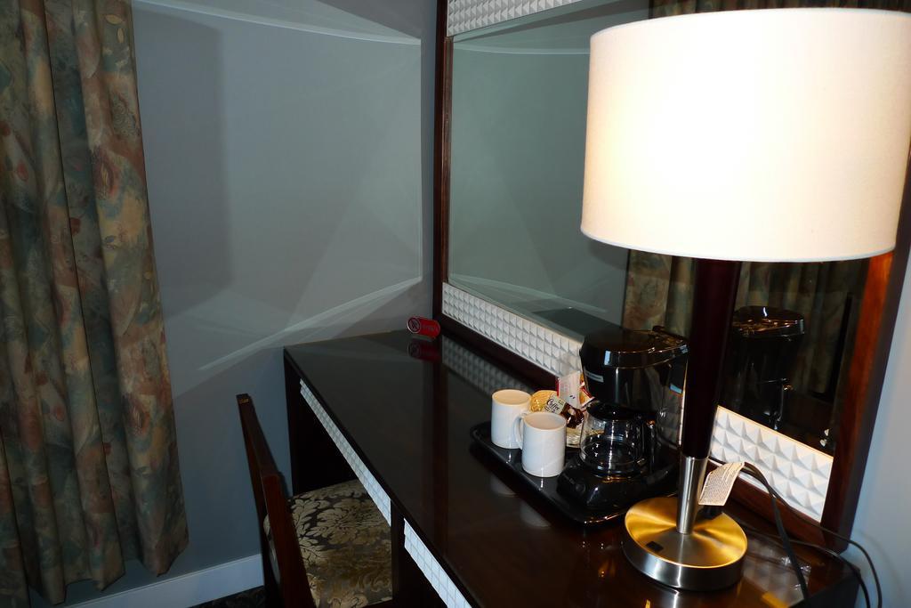 The Deluxe Hotel Vancouver Chambre photo