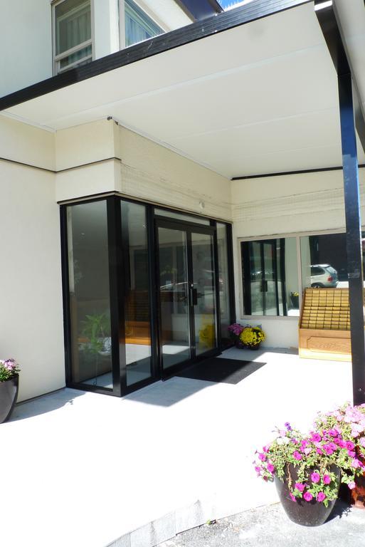 The Deluxe Hotel Vancouver Extérieur photo